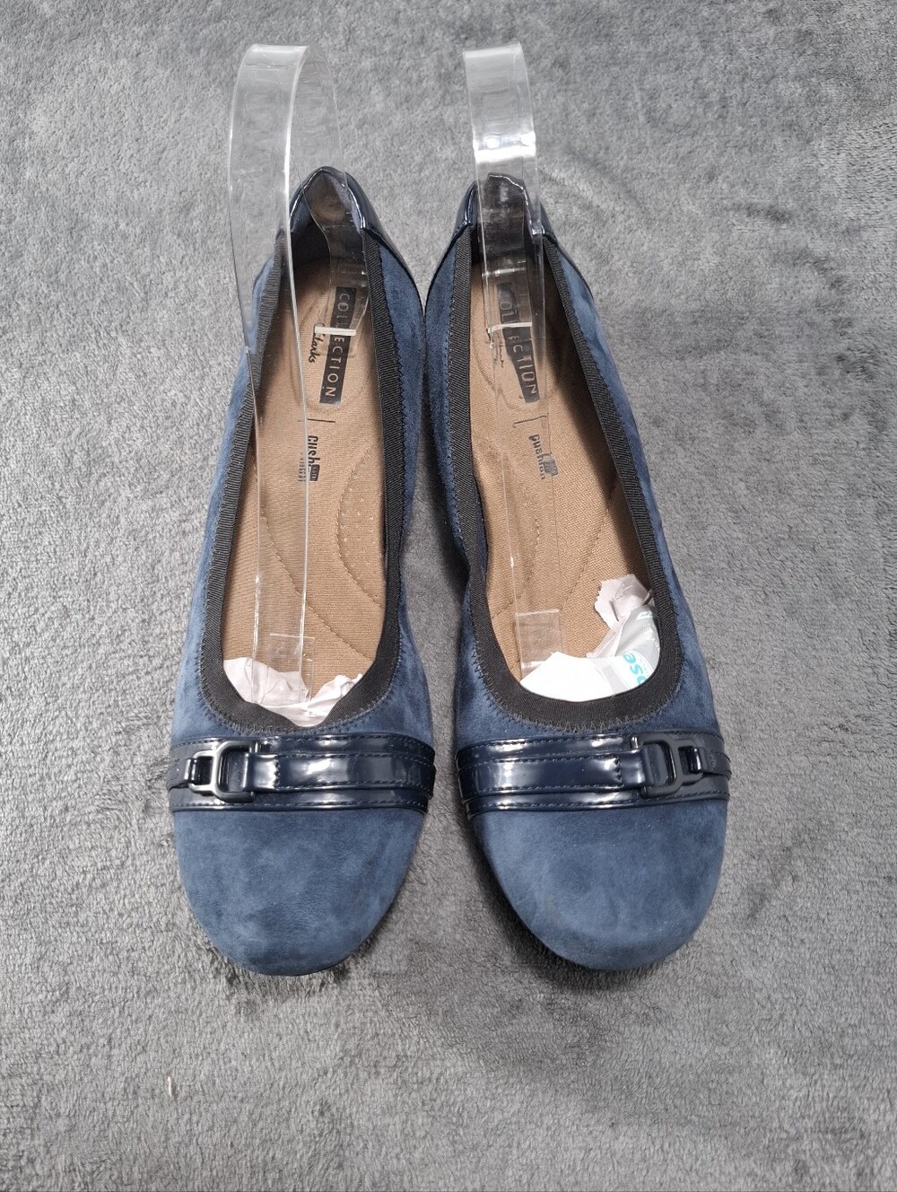 Clarks Womens Navy Suede Ballet Flats with Patent Trim Size 10M Comfort